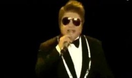 娱乐圈蒙面爆料的人是谁,揭秘神秘爆料者真实身份