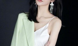 娱乐圈大爆料人间富贵花,娱乐圈大爆料背后的明星秘闻